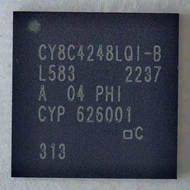 CY8C4248LQI-BL583T