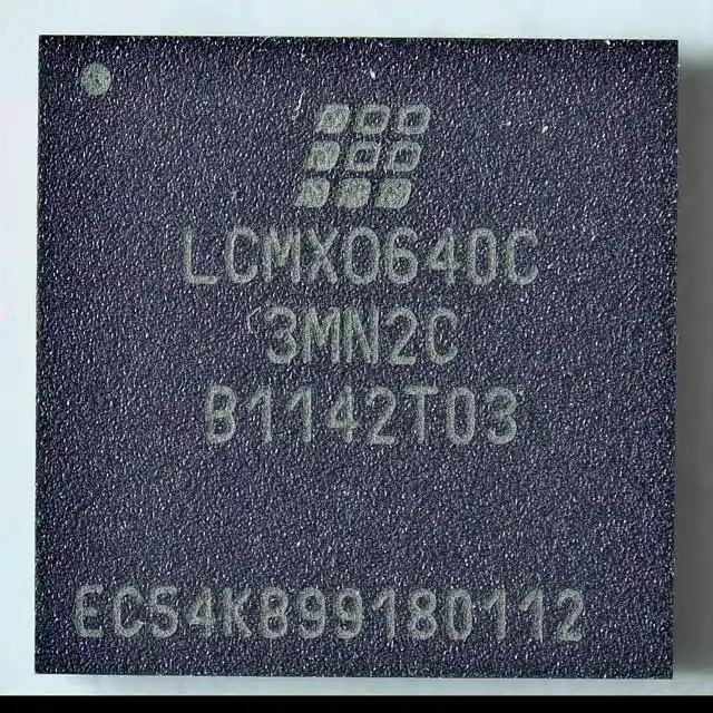 LCMXO640C-3MN132C