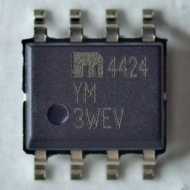 MIC4424YM-TR